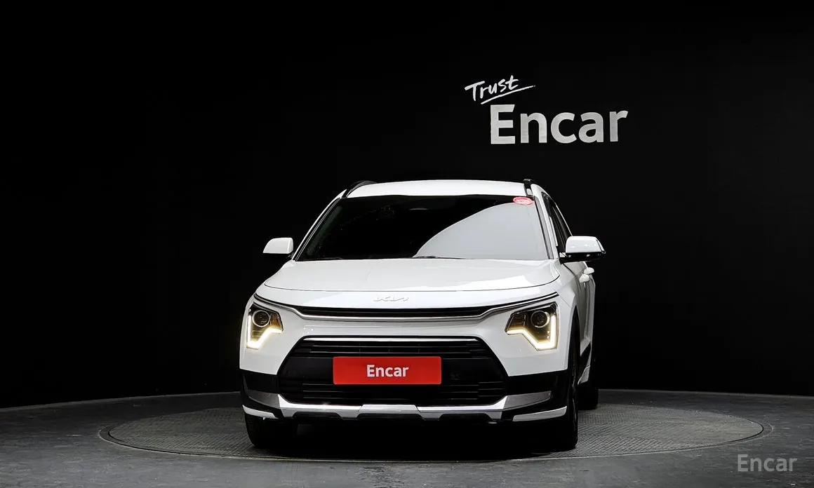 Фото 3 - Kia Niro