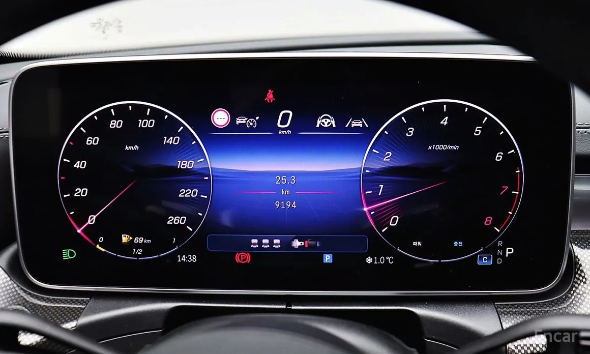 Фото 12 - Mercedes-Benz C-Class