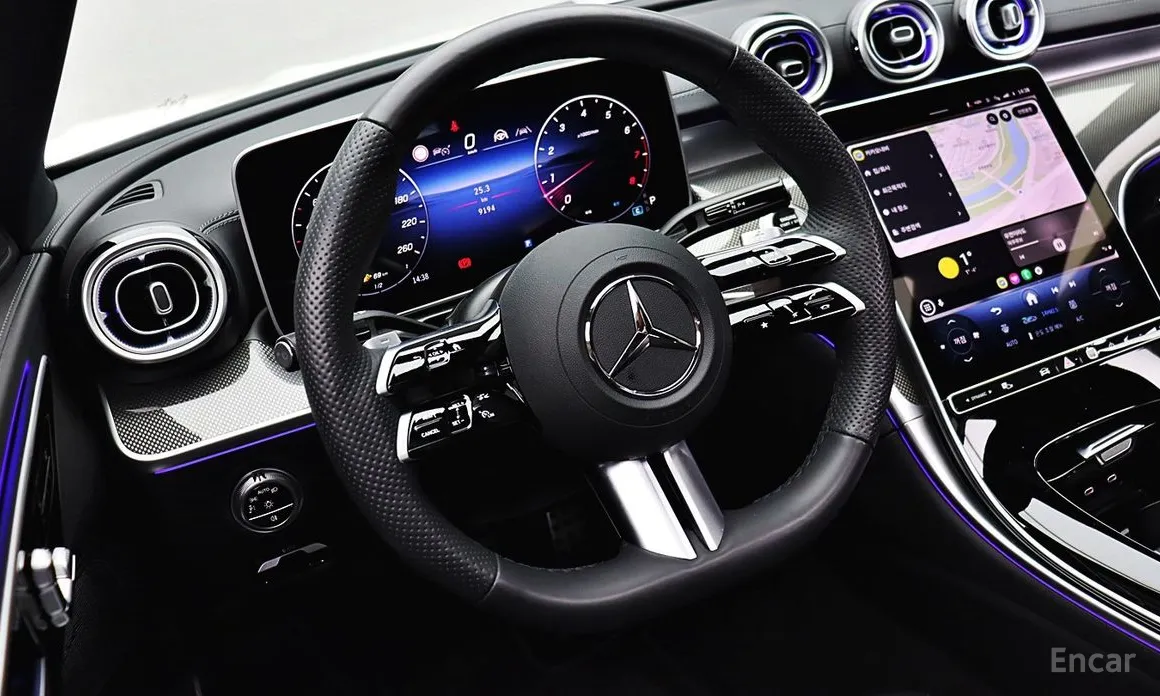 Фото 14 - Mercedes-Benz C-Class