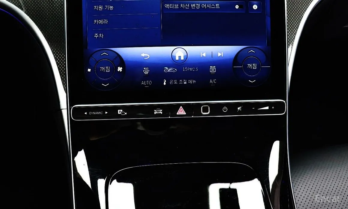 Фото 17 - Mercedes-Benz C-Class