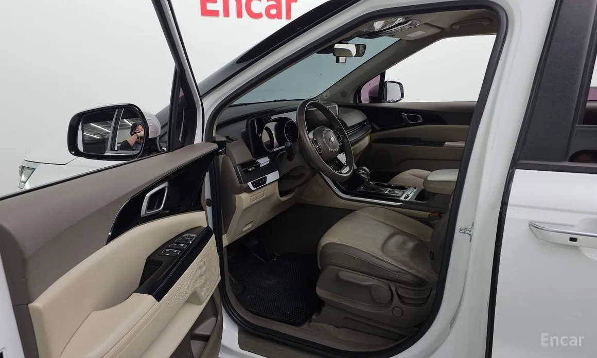 Zdjęcie 10 - Kia Carnival