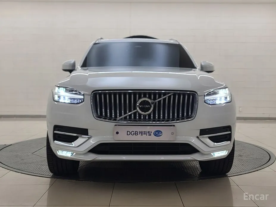 Фото 3 - Volvo XC90