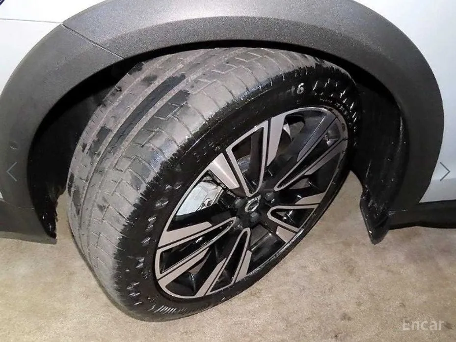 Фото 20 - Volvo V60