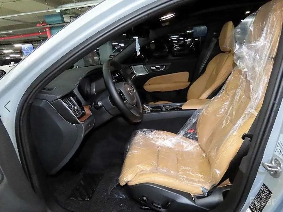 Фото 6 - Volvo V60