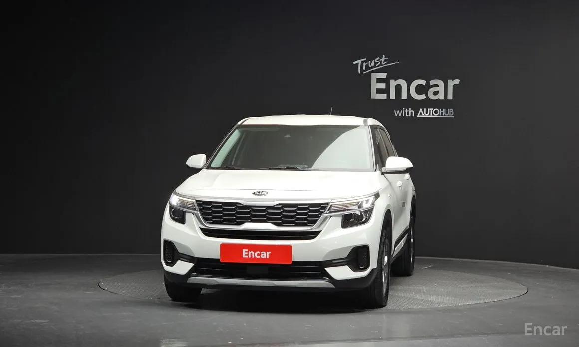 Фото 3 - Kia Seltos