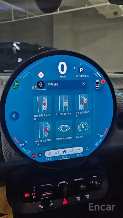 Фото 10 - Mini Cooper