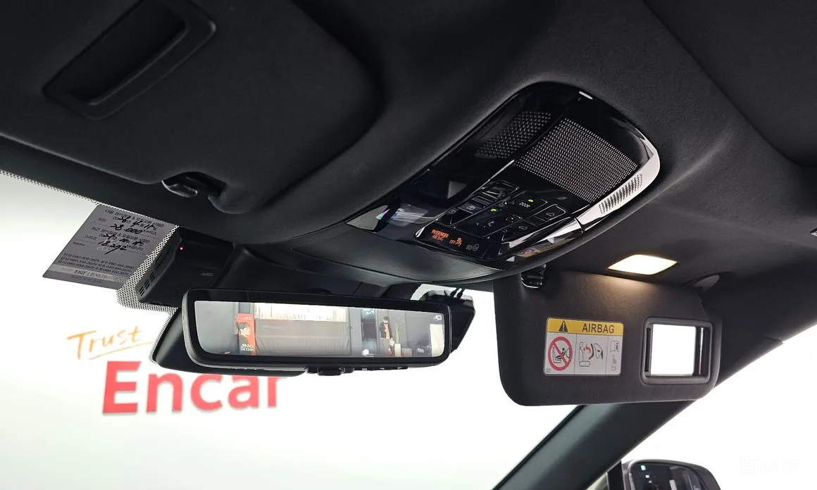 Фото 18 - Lexus RX