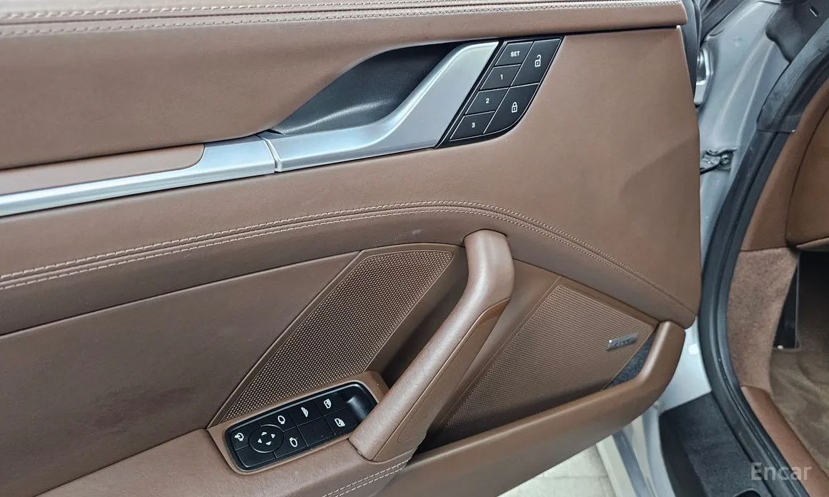 Фото 14 - Porsche 911