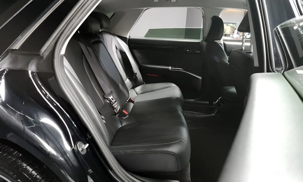 Фото 12 - Hyundai Grandeur