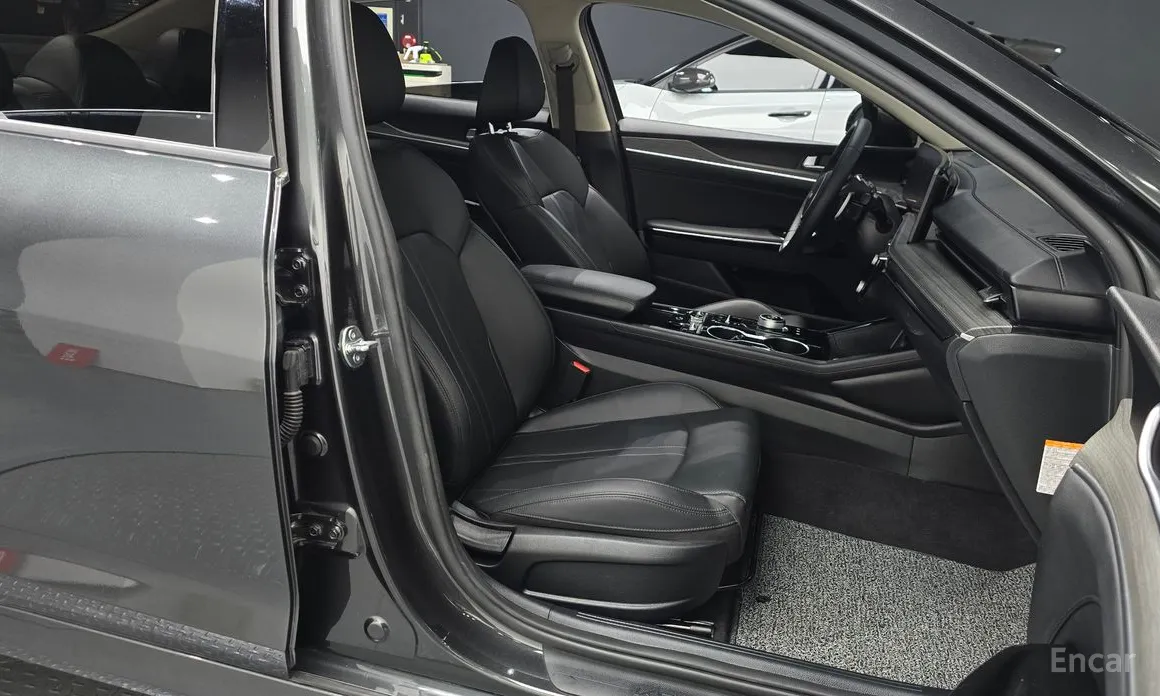 Фото 10 - Kia K5