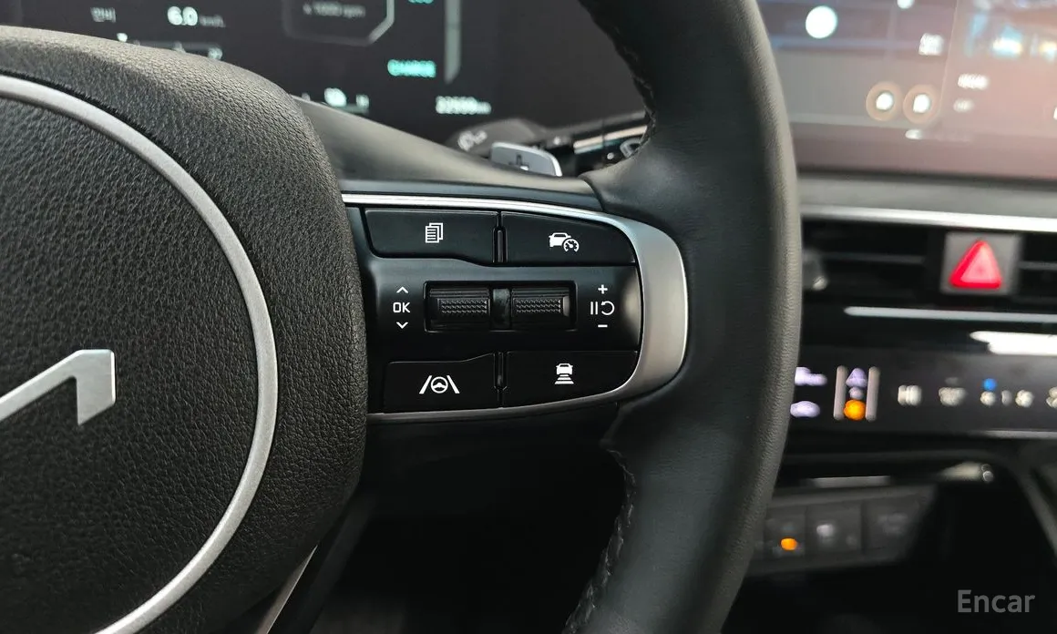 Фото 18 - Kia K5