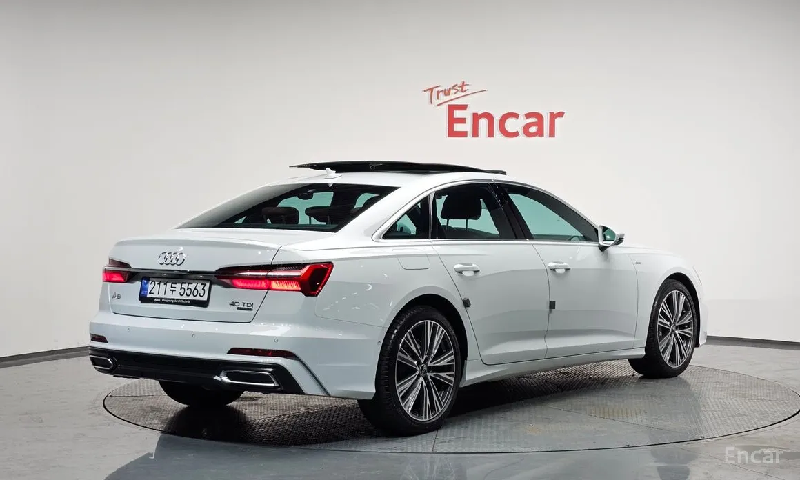 Фото 2 - Audi A6