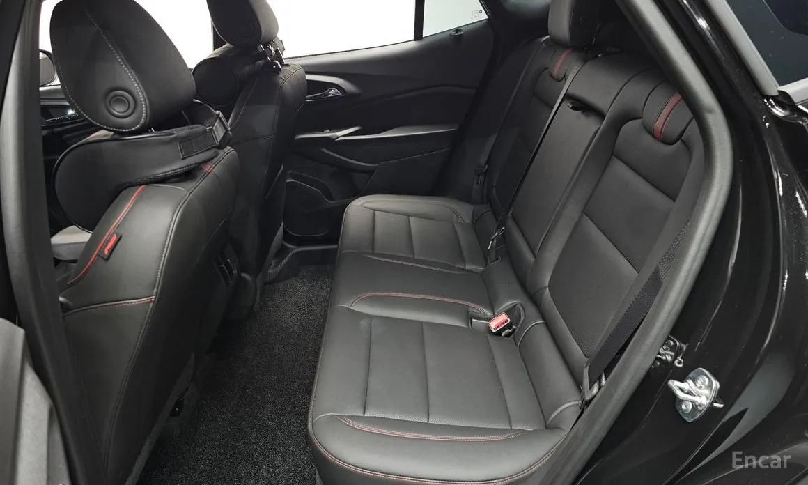 Фото 12 - Chevrolet Trax