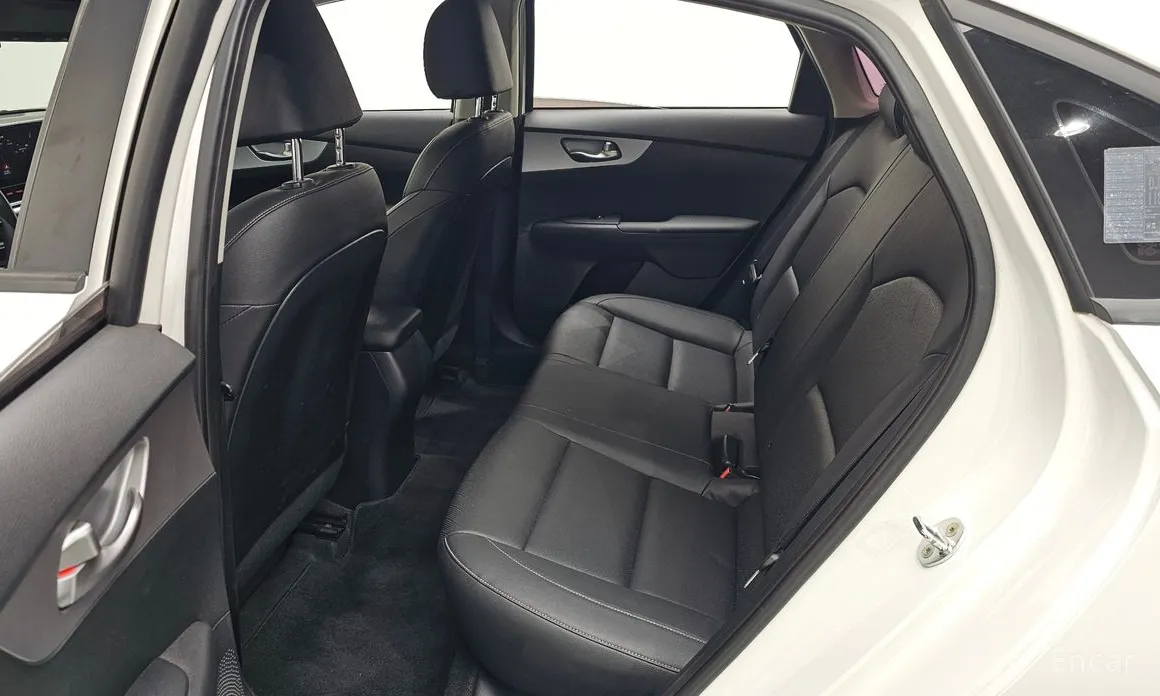 Фото 12 - Kia K3