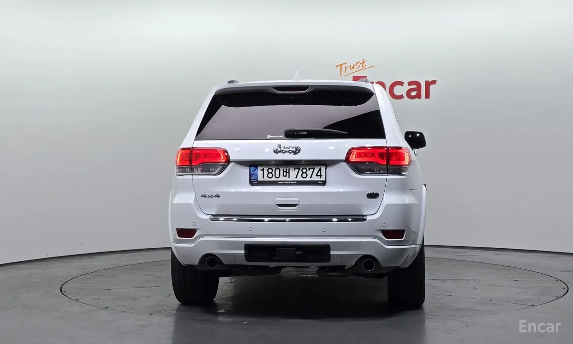 Фото 4 - Jeep Cherokee