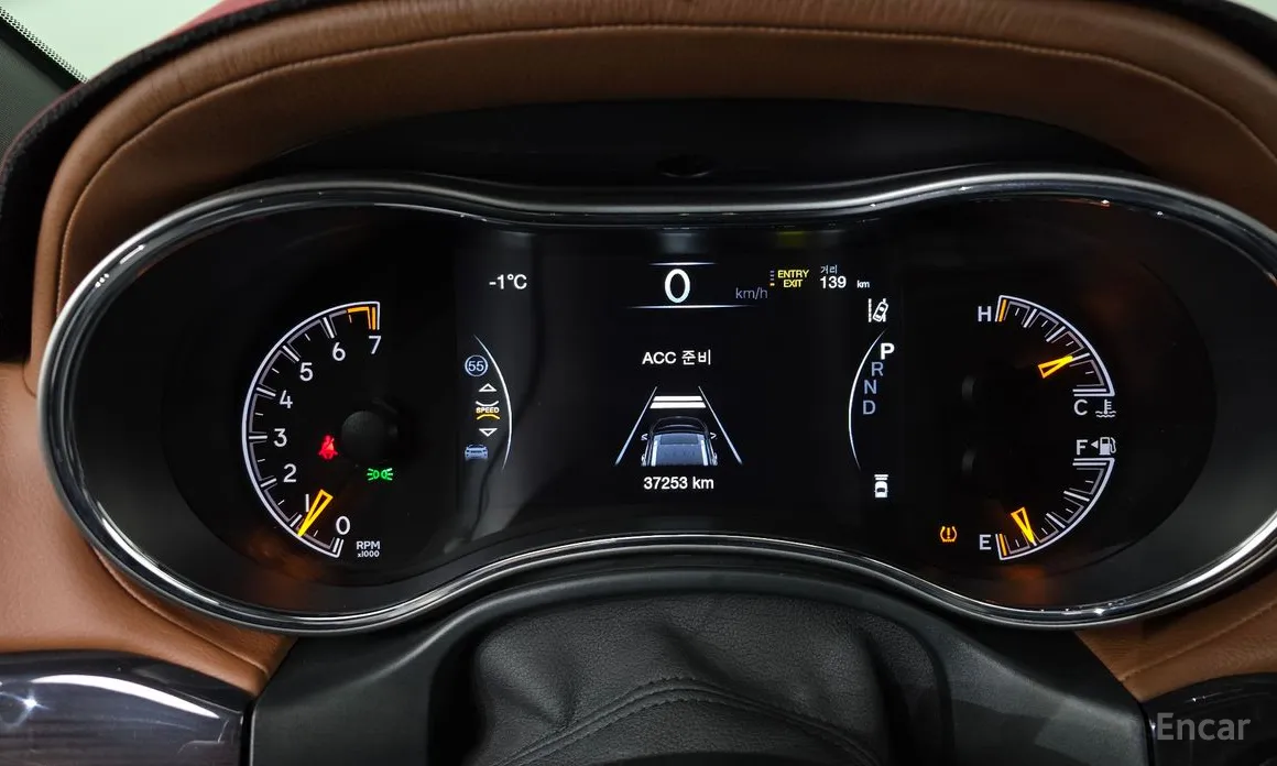 Фото 8 - Jeep Cherokee