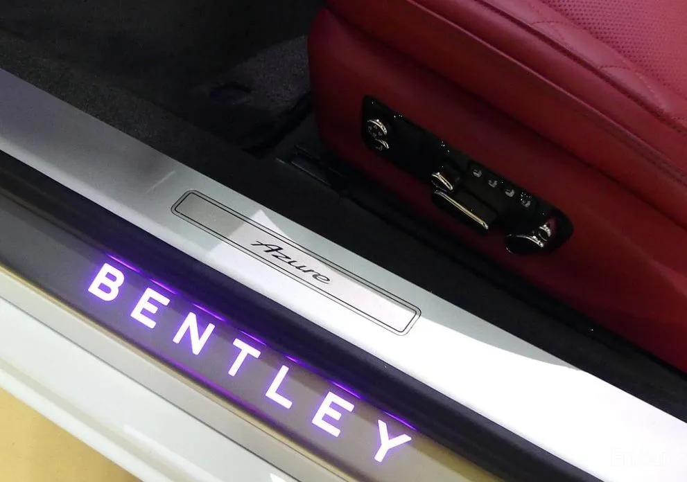 Фото 17 - Bentley Continental GT