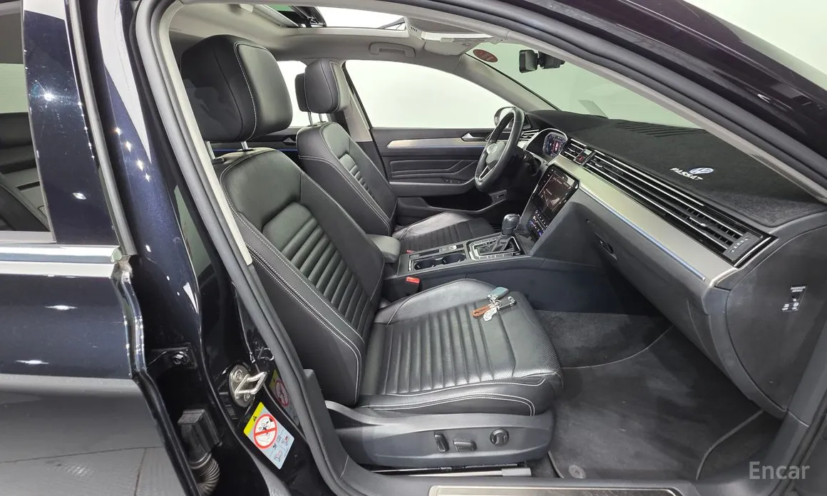 Фото 10 - Volkswagen Passat