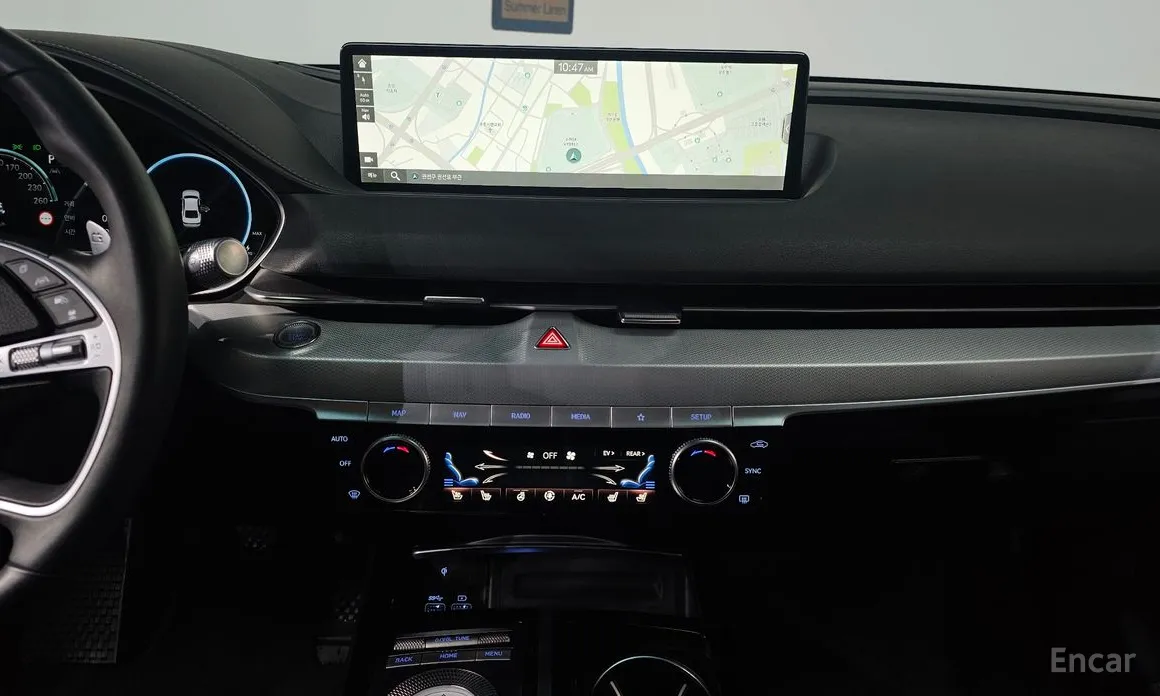 Фото 14 - Genesis G80