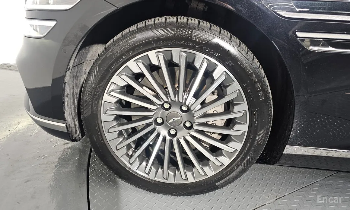 Фото 5 - Genesis G80