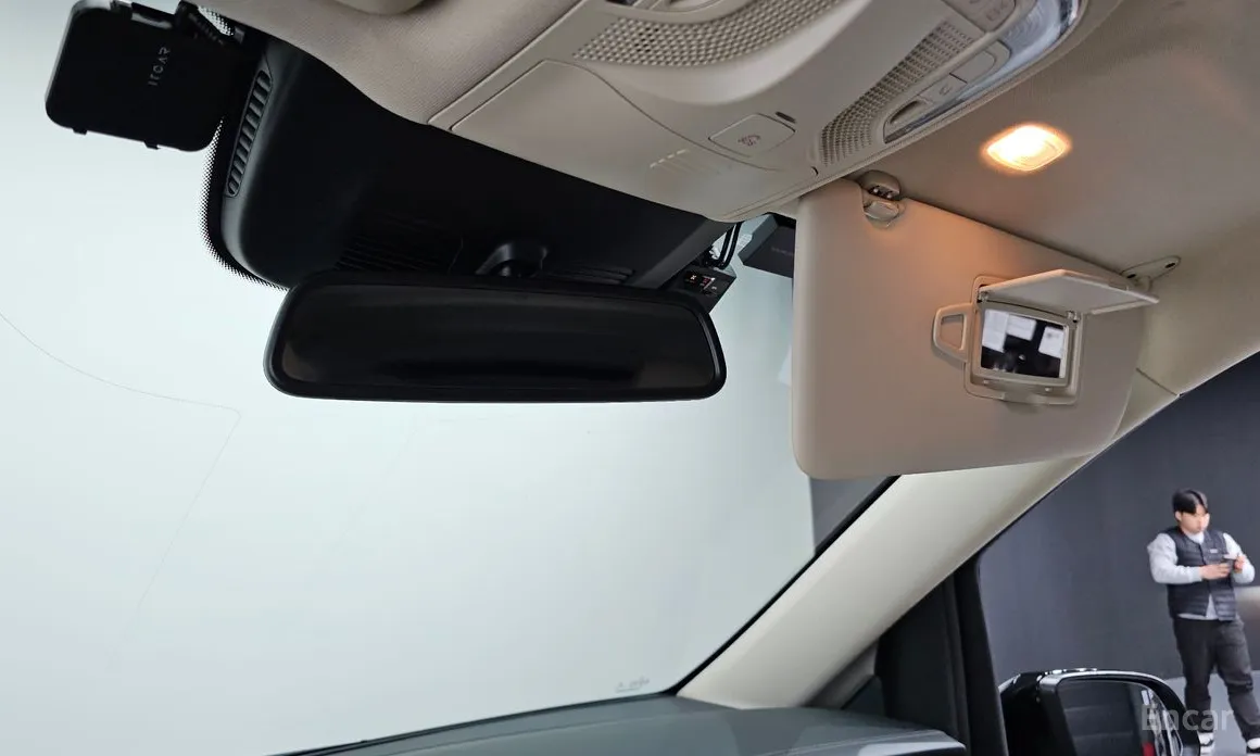 Фото 16 - Mercedes-Benz V-Class