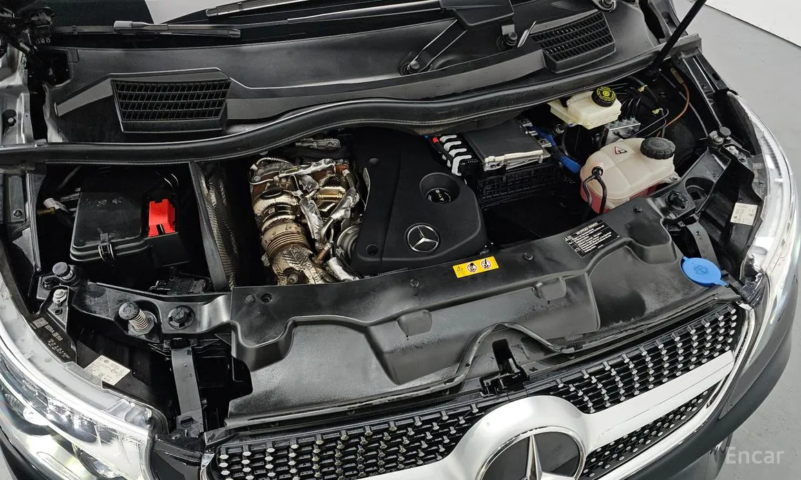 Фото 6 - Mercedes-Benz V-Class