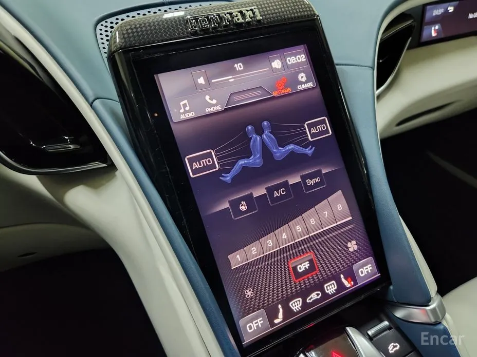 Фото 14 - Ferrari Roma