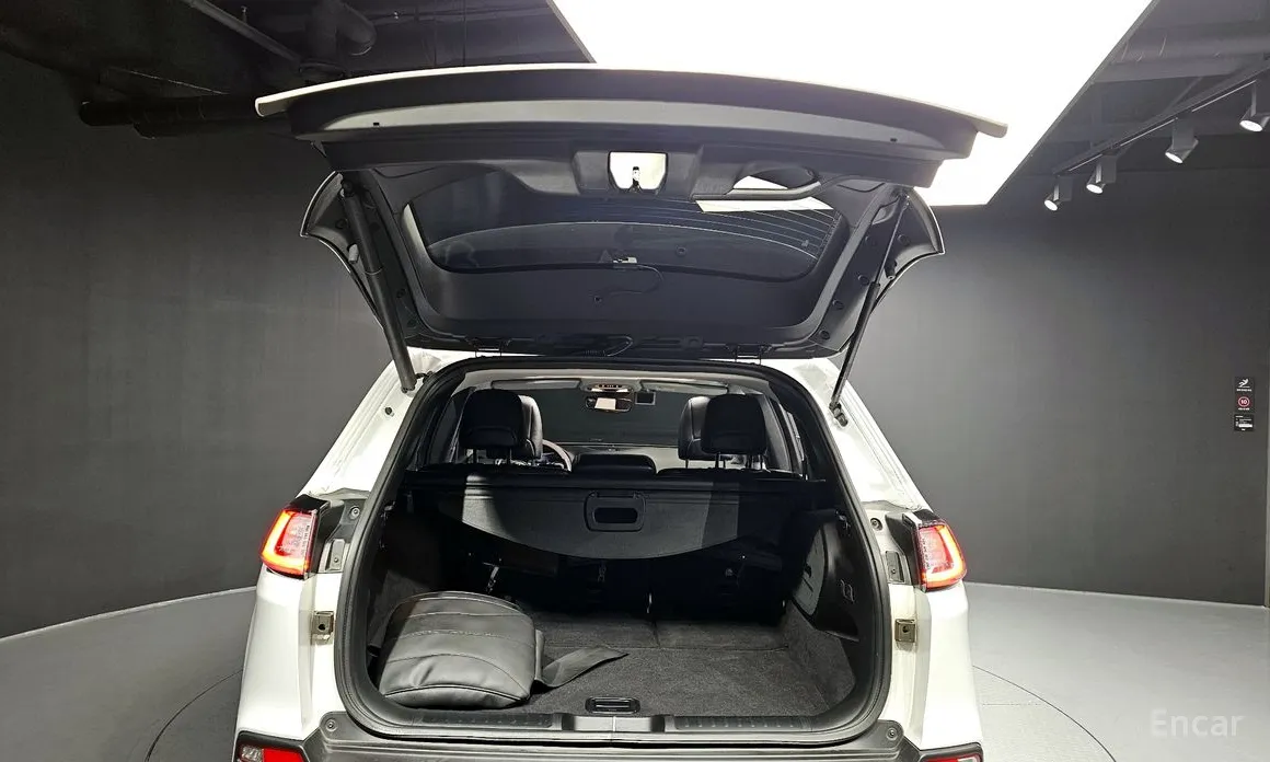 Фото 20 - Jeep Cherokee