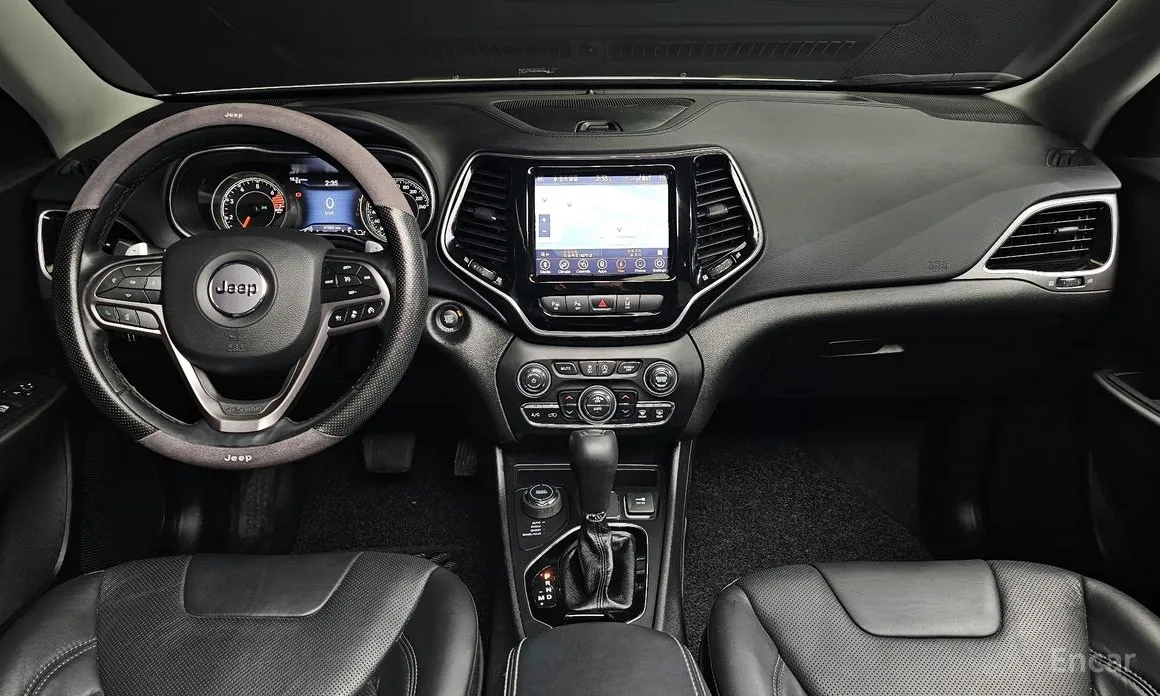 Фото 7 - Jeep Cherokee