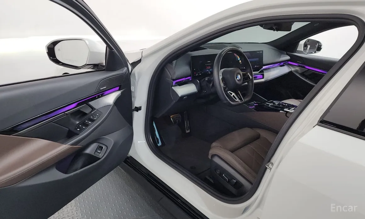 Фото 10 - BMW 5 Series