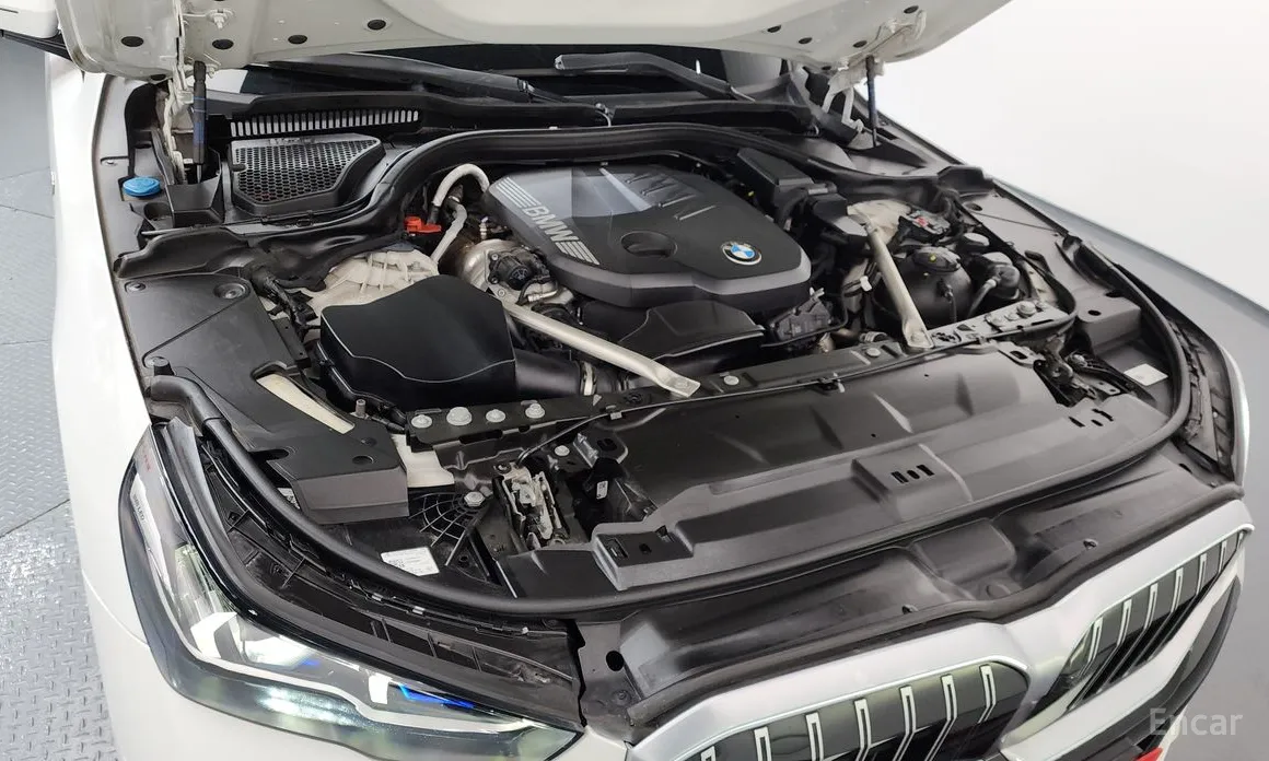 Фото 6 - BMW 5 Series