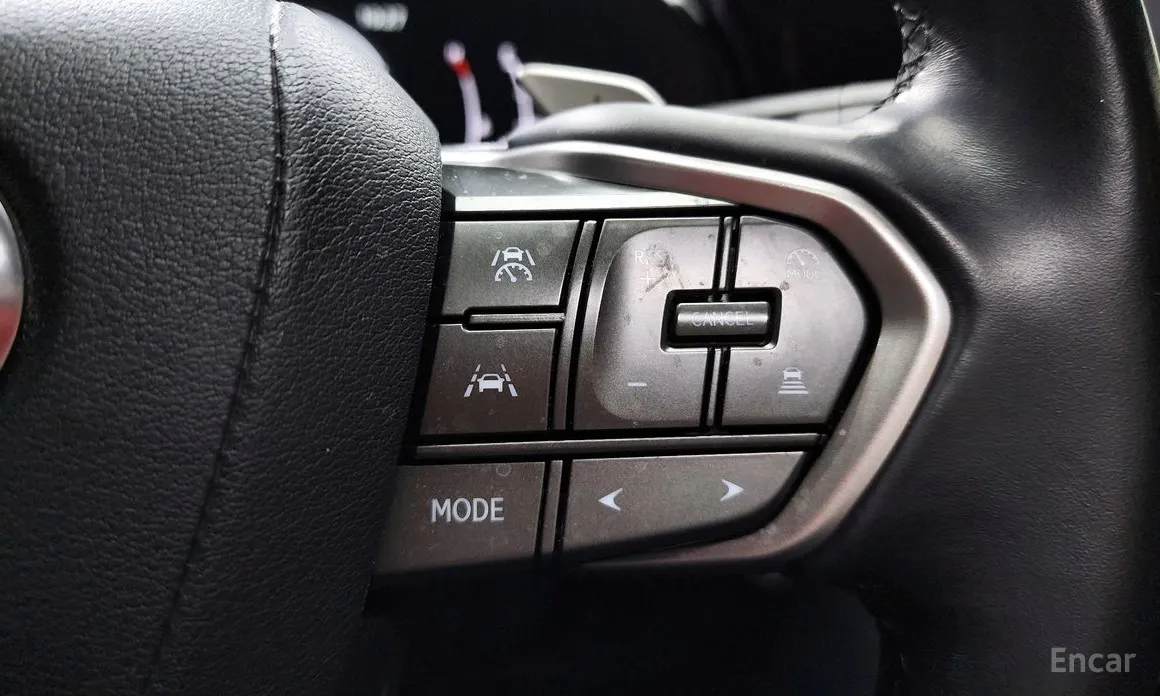 Фото 19 - Lexus NX