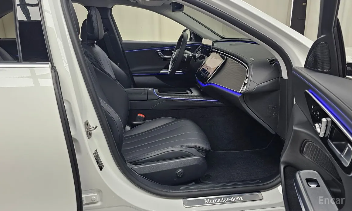 Фото 11 - Mercedes-Benz E-Class