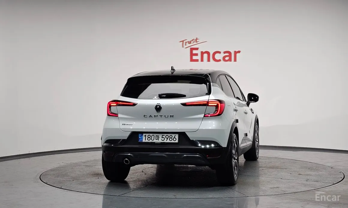 Фото 4 - Renault Captur