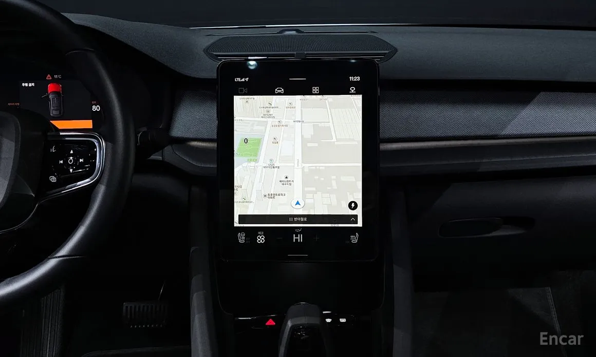 Фото 14 - Polestar 2