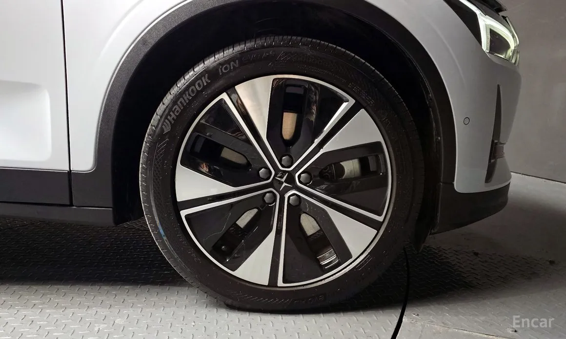 Фото 5 - Polestar 2