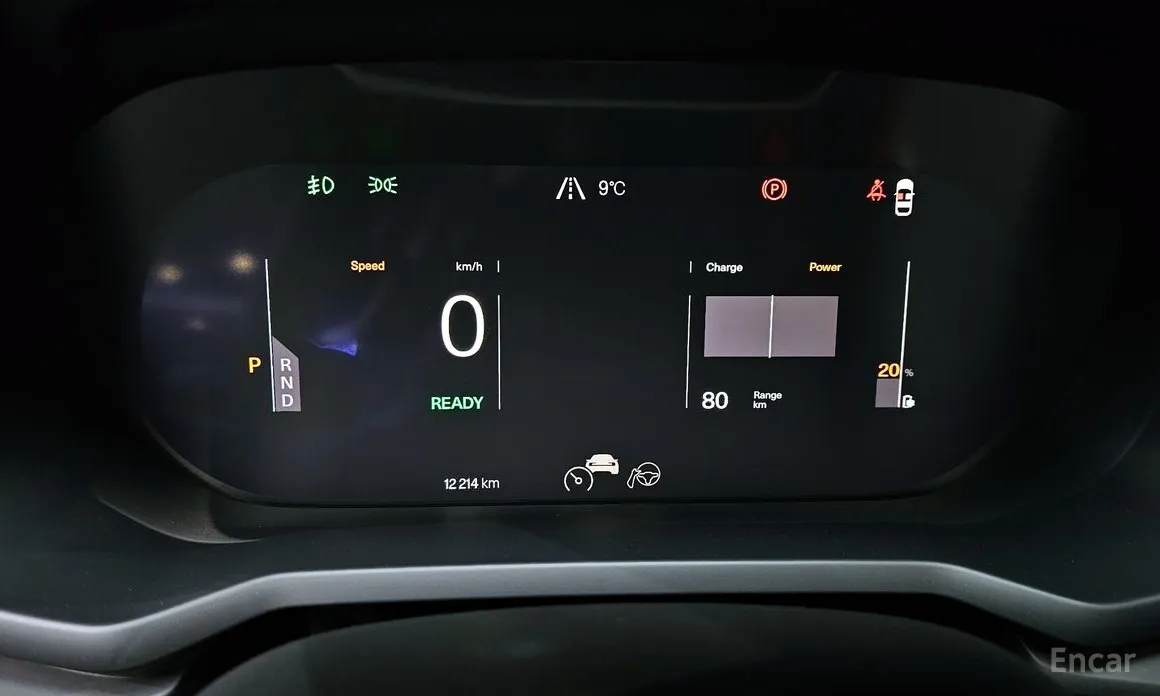 Фото 8 - Polestar 2