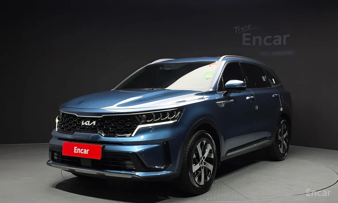 Фото 1 - Kia Sorento