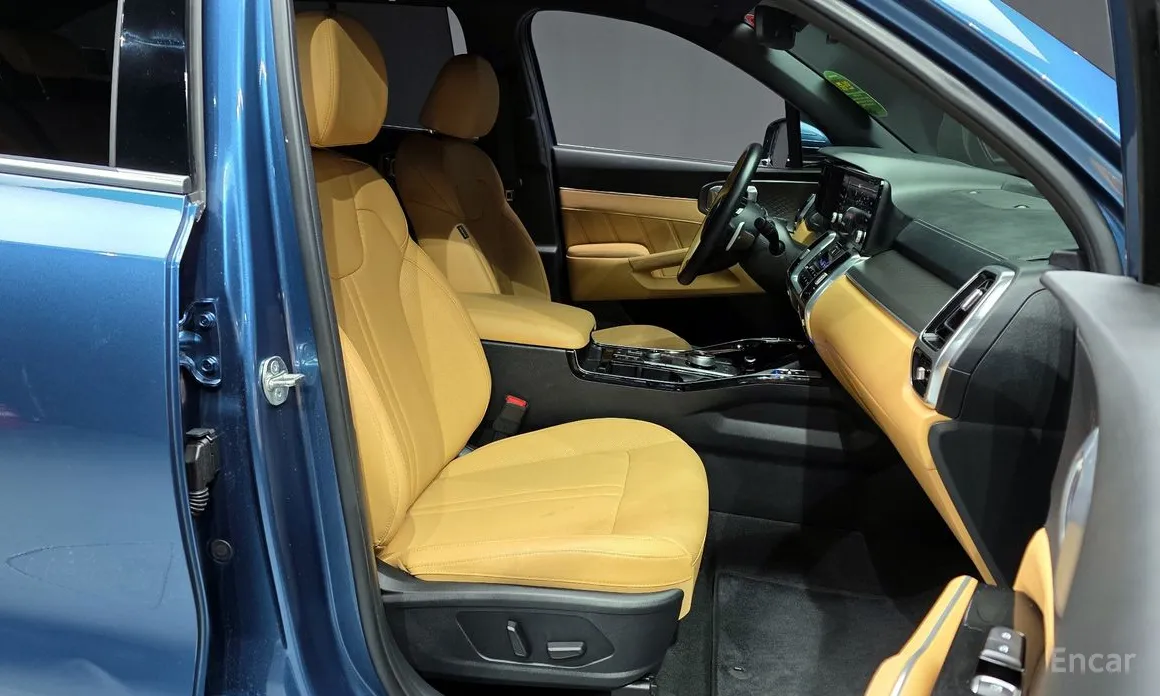 Фото 11 - Kia Sorento