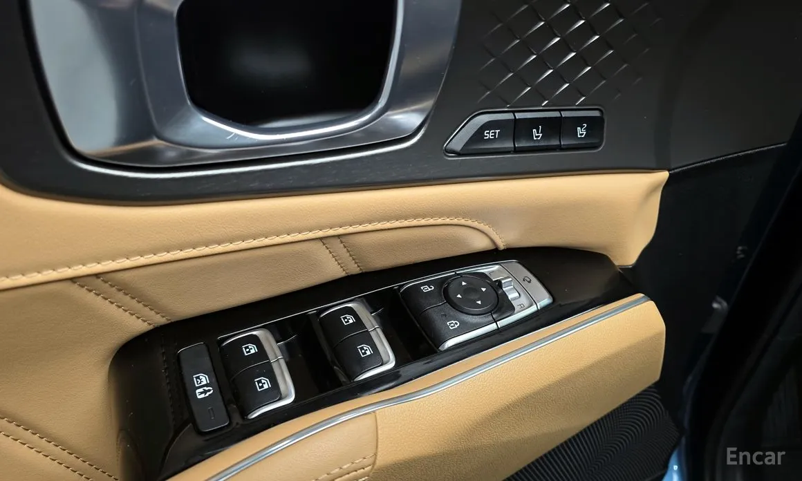 Фото 14 - Kia Sorento