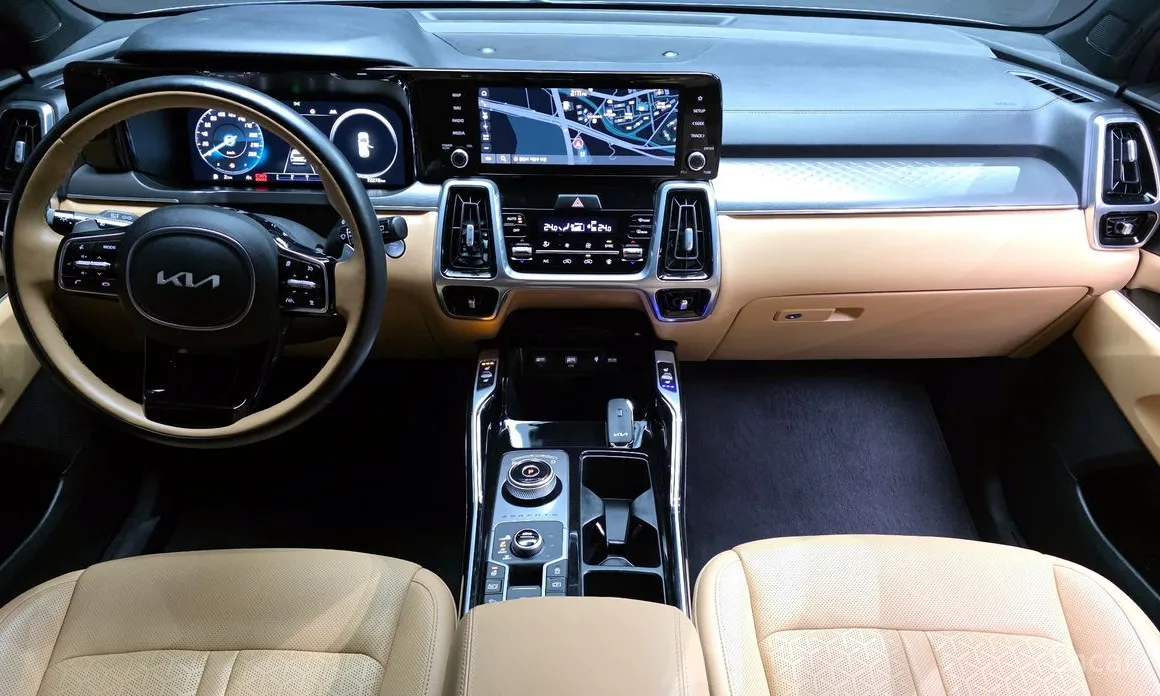 Фото 7 - Kia Sorento