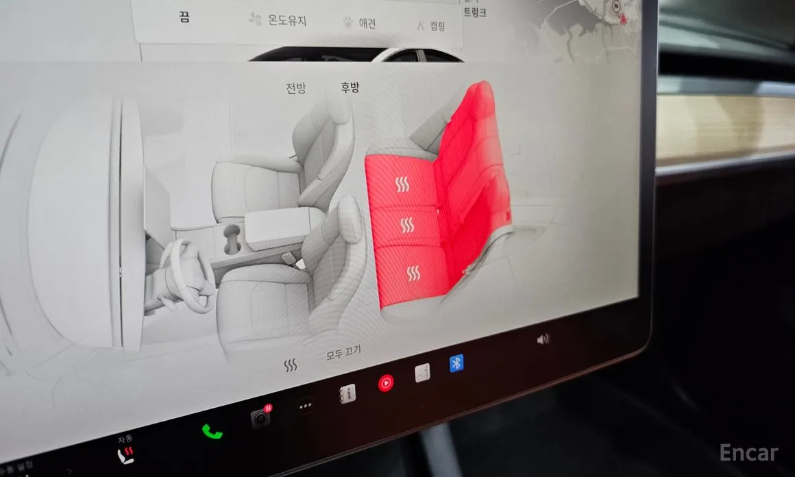 Фото 15 - Tesla Model 3