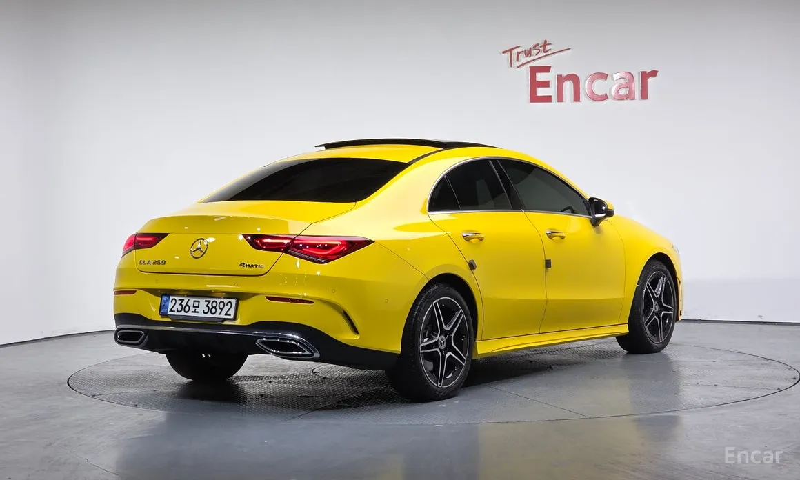 Фото 2 - Mercedes-Benz CLA-Class