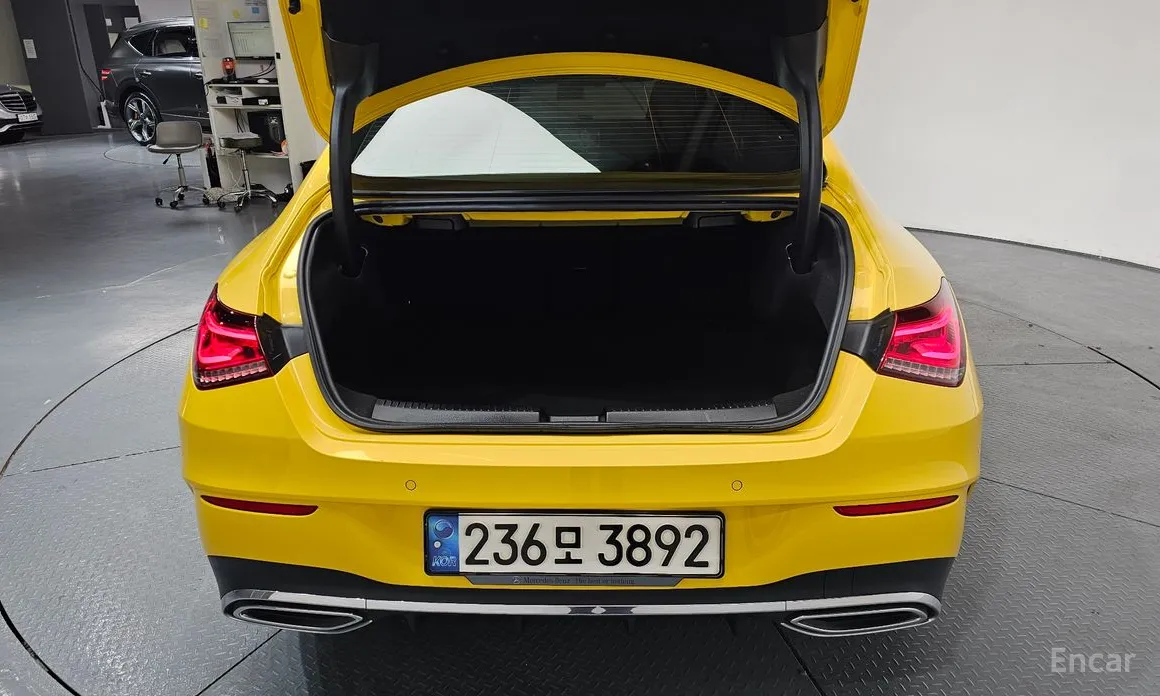 Фото 20 - Mercedes-Benz CLA-Class