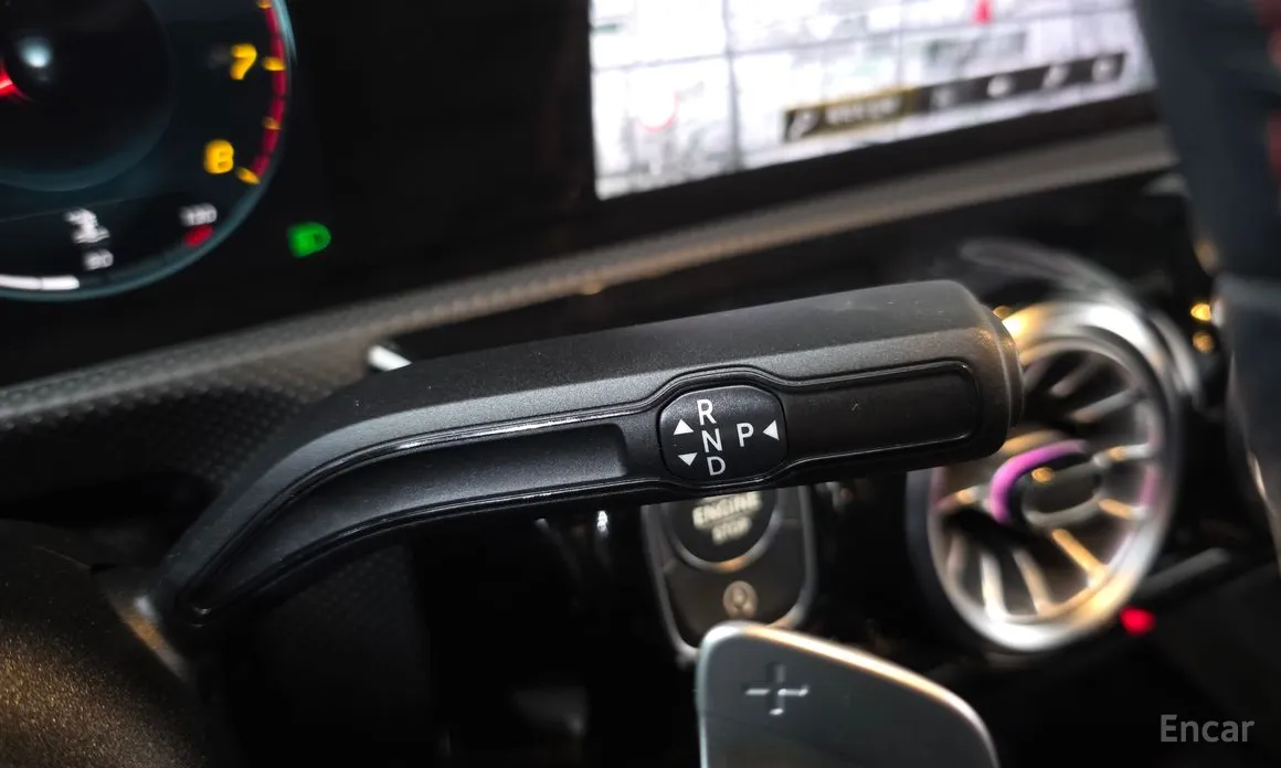 Фото 9 - Mercedes-Benz CLA-Class