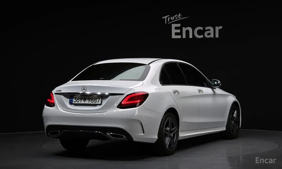Фото 2 - Mercedes-Benz C-Class