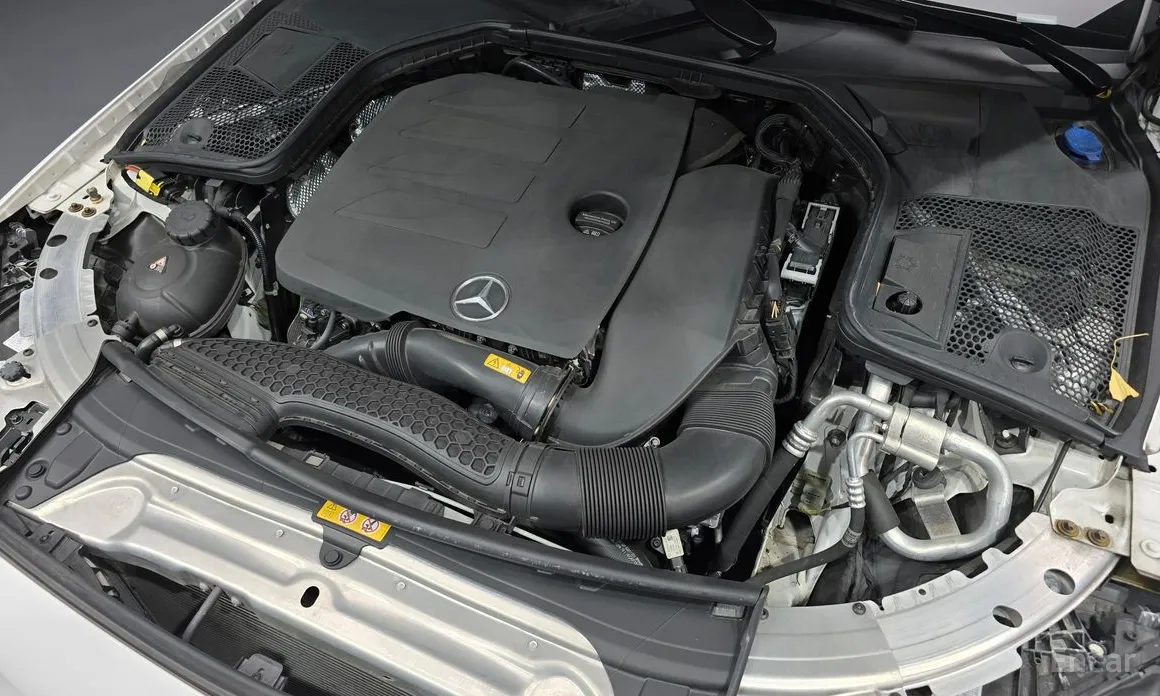 Фото 6 - Mercedes-Benz C-Class