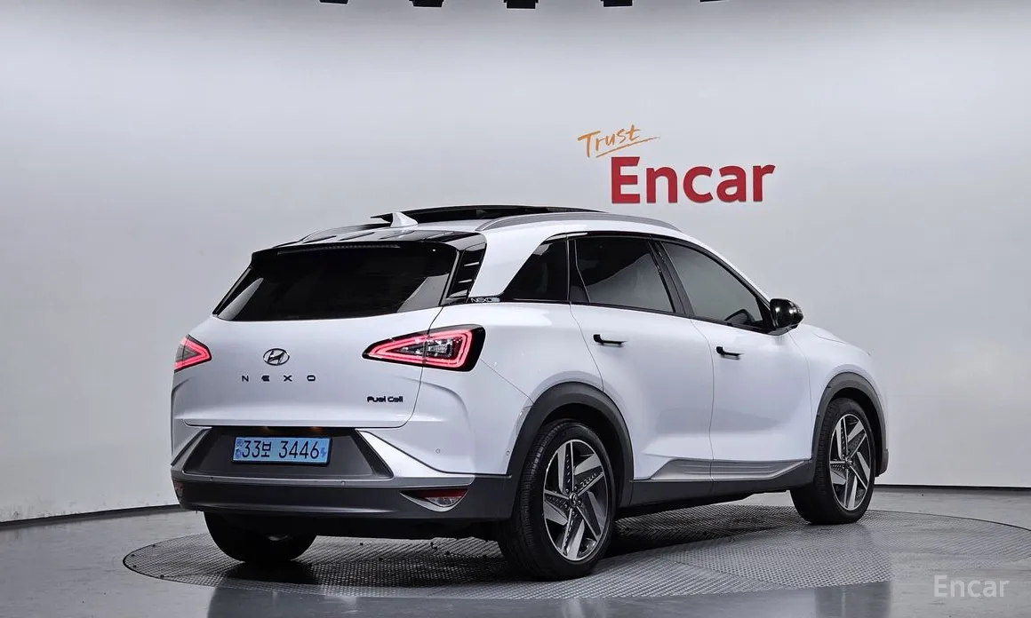 Фото 2 - Hyundai Nexo