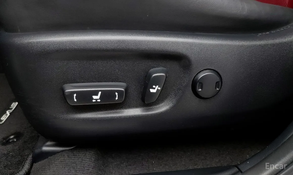 Фото 19 - Lexus NX