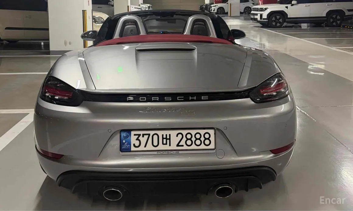 Фото 4 - Porsche 718